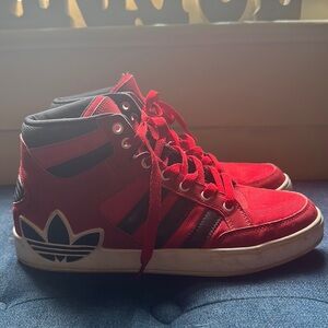 Adidas Hightops size 7 women